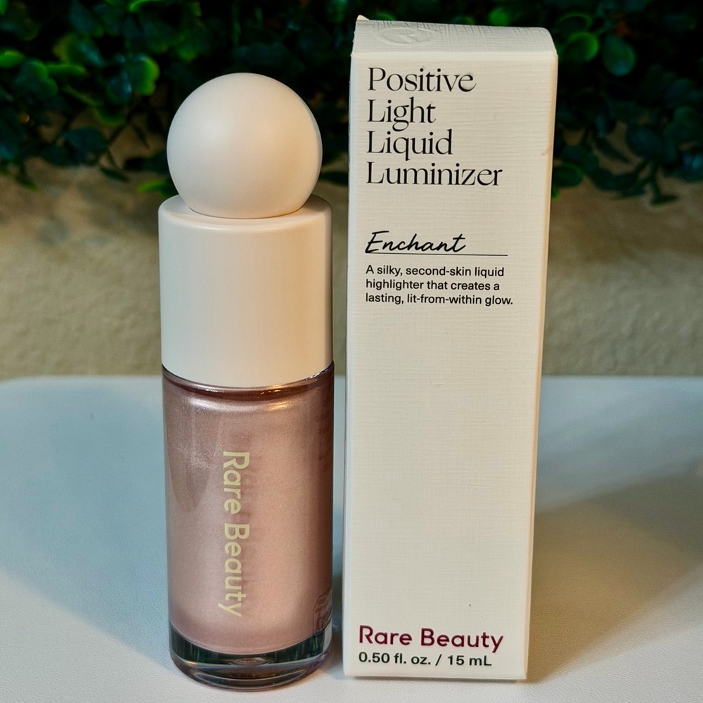 Rare Beauty Positive Light Liquid Luminizer (New)